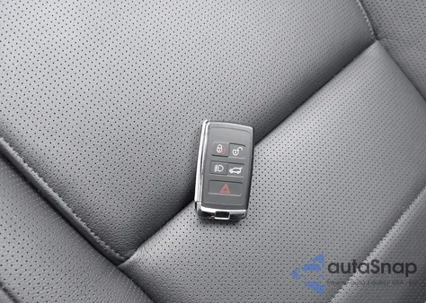 2026 Jaguar F-Pace R-Dynamic S P250 Awd Automatic from USA, damaged, VIN SADCT2EX4TA757542